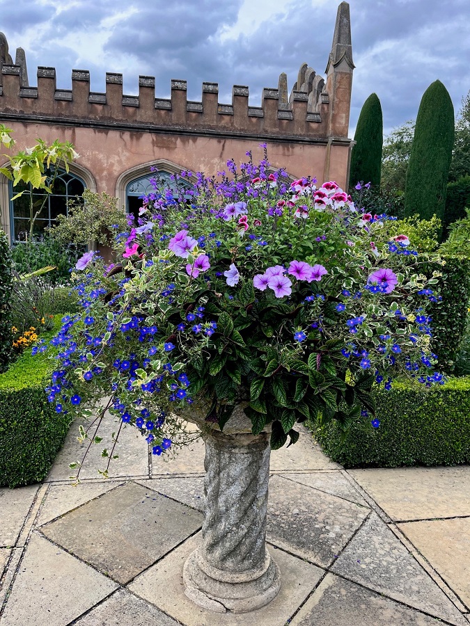 Elton Hall 2smll